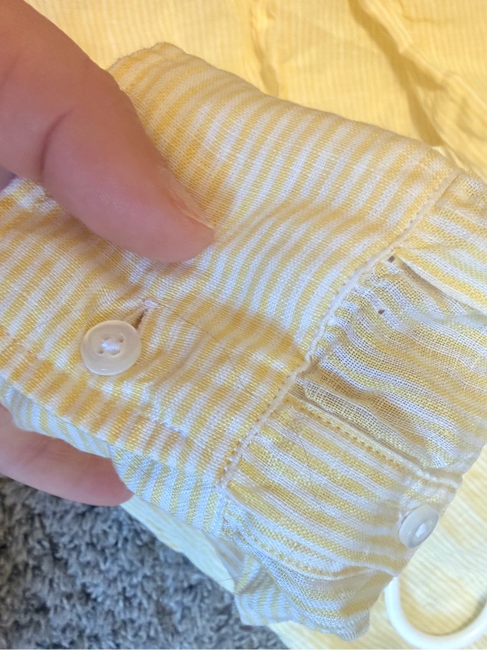 Frank & Eileen Eileen Yellow Stripe Italian Linen Button Front Shirt Coastal XS - Picture 6 of 6